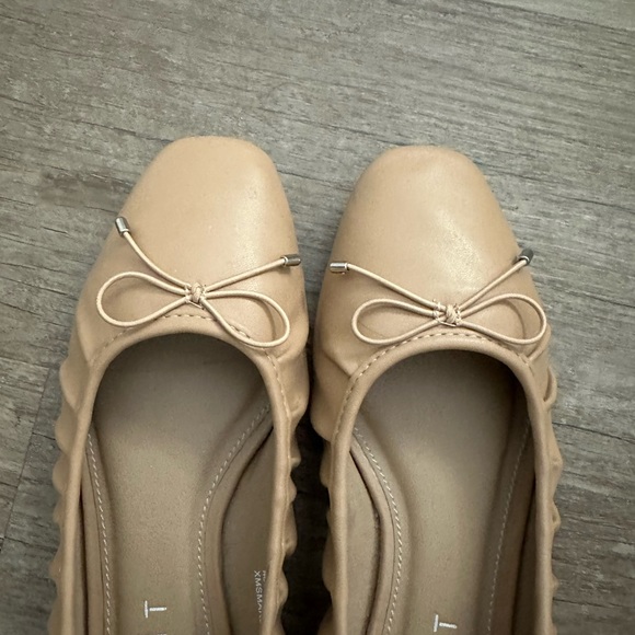 Esprit Flats - Picture 2 of 3